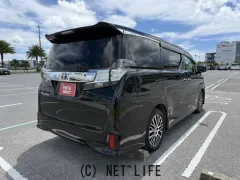 トヨタ ヴェルファイア