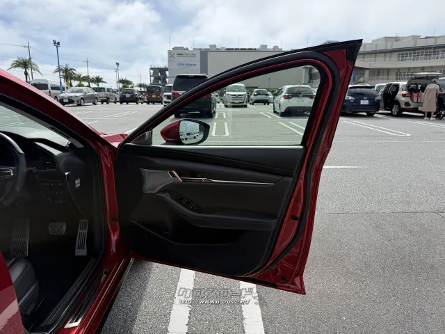 マツダ MAZDA3セダン