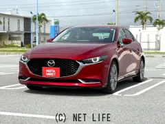 マツダ MAZDA3セダン