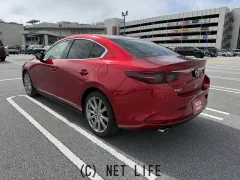 マツダ MAZDA3セダン