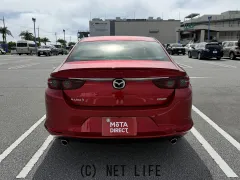 マツダ MAZDA3セダン
