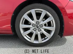 マツダ MAZDA3セダン