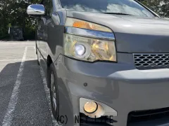 トヨタ ヴォクシー