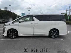トヨタ ヴェルファイア