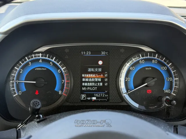 三菱 デリカミニ