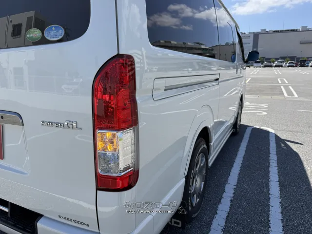 トヨタ ハイエースバン