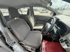 ダイハツ ミライース