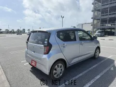 ダイハツ ミライース