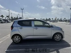 ダイハツ ミライース