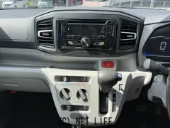 ダイハツ ミライース