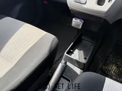 ダイハツ ミライース
