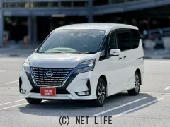 日産 セレナ