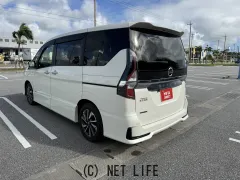 日産 セレナ