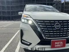 日産 セレナ