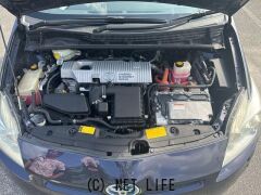 トヨタ プリウス