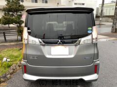 三菱 デリカD：2