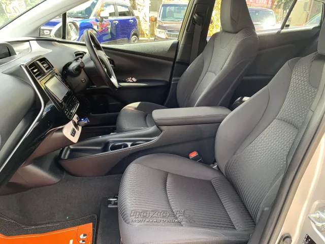 トヨタ プリウス