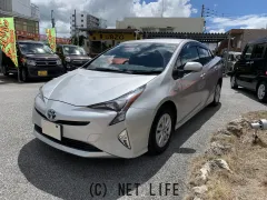 トヨタ プリウス
