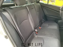 トヨタ プリウス