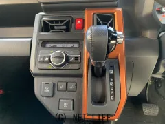 ダイハツ タフト