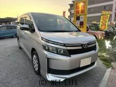 トヨタ ヴォクシー