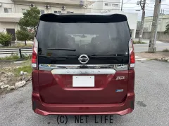 日産 セレナ