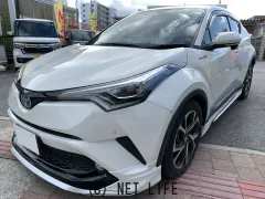 トヨタ C-HR