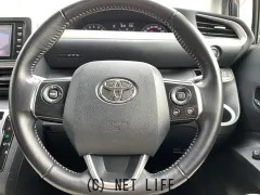 トヨタ シエンタ