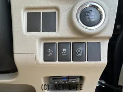 ダイハツ キャスト