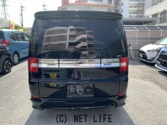 三菱 デリカD：5