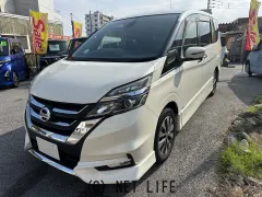 日産 セレナ