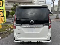 日産 セレナ
