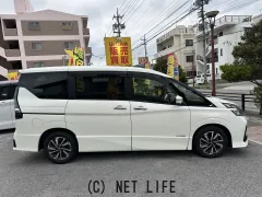 日産 セレナ