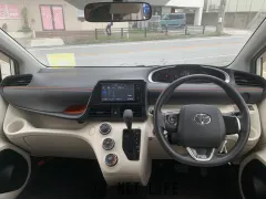 トヨタ シエンタ