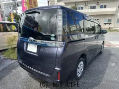 トヨタ ヴォクシー