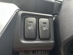 ダイハツ キャスト