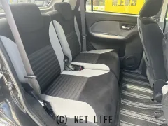 ダイハツ キャスト