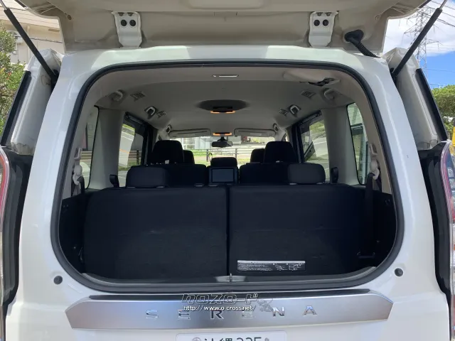 日産 セレナ