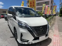 日産 セレナ