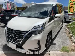 日産 セレナ