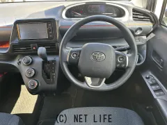 トヨタ シエンタ