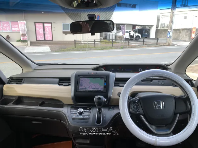 ホンダ フリード+