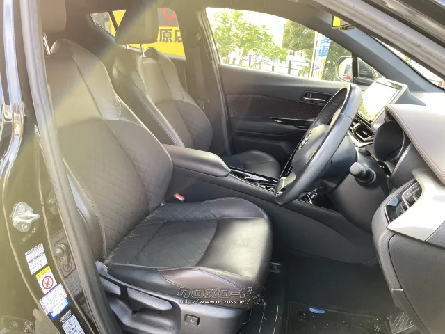 トヨタ C-HR