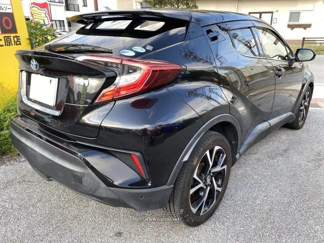 トヨタ C-HR