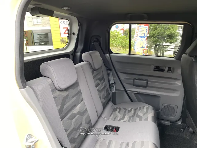 ダイハツ タフト
