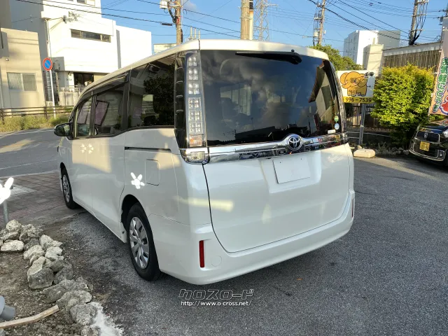トヨタ ヴォクシー