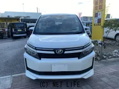 トヨタ ヴォクシー