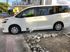 トヨタ ヴォクシー