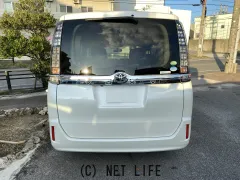 トヨタ ヴォクシー