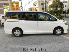 トヨタ ヴォクシー